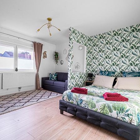 Ch Privee 22M - Canape Lit - Wifi - Appart 120M Woippy Zewnętrze zdjęcie